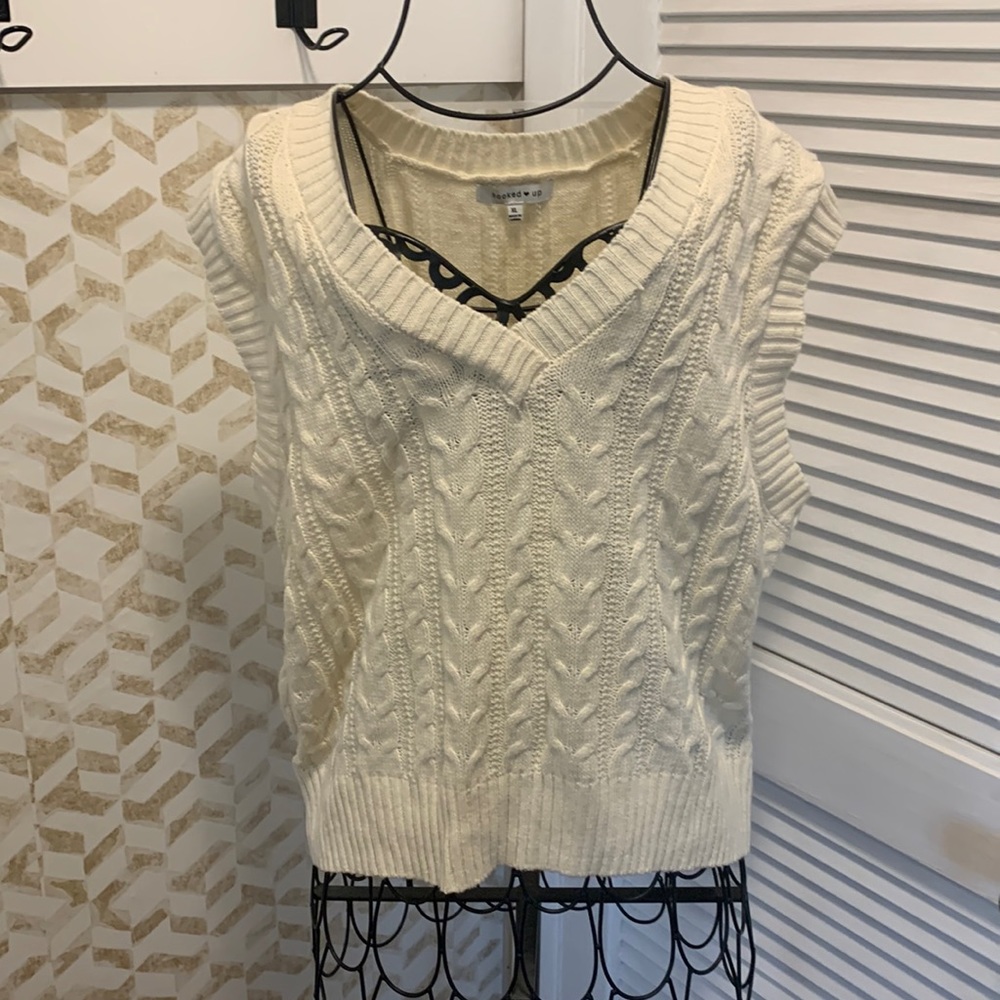 womens sweater vest